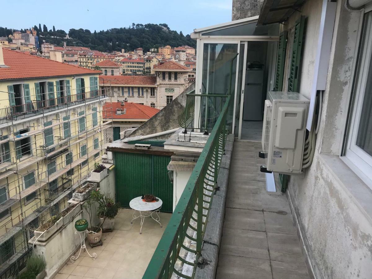 Hôtel 4 A 6 Personnes Sur La Coulee Verte à Nice Extérieur photo