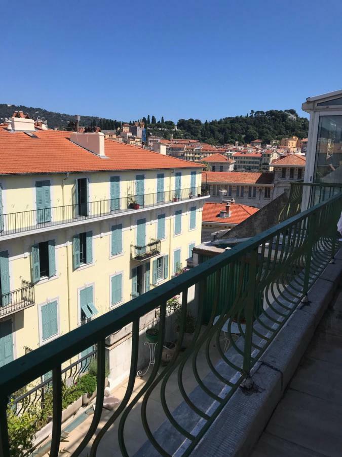 Hôtel 4 A 6 Personnes Sur La Coulee Verte à Nice Extérieur photo
