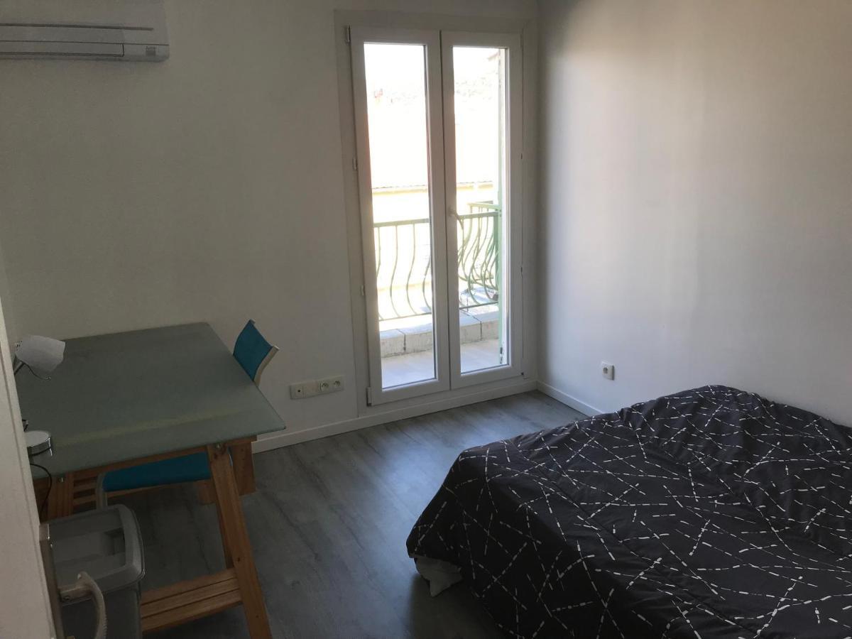Hôtel 4 A 6 Personnes Sur La Coulee Verte à Nice Extérieur photo